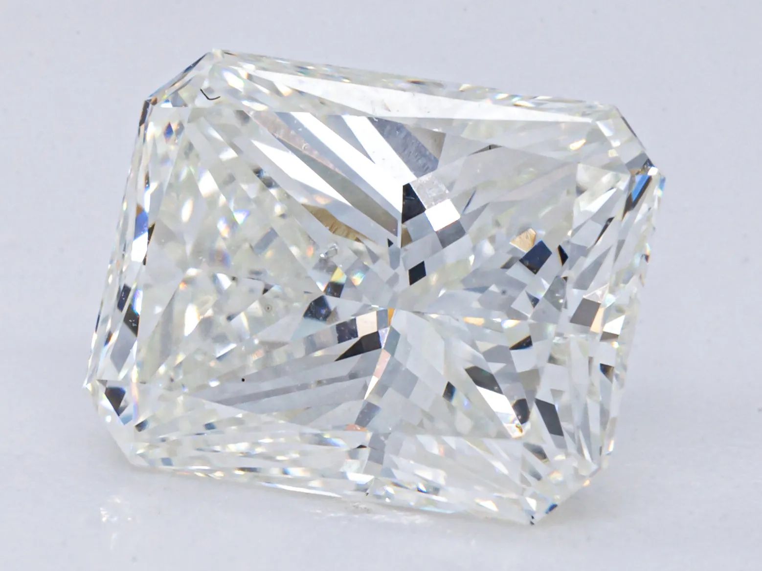 2.07 Carat Loose H /SI1 Radiant Cut Diamond GIA Certified