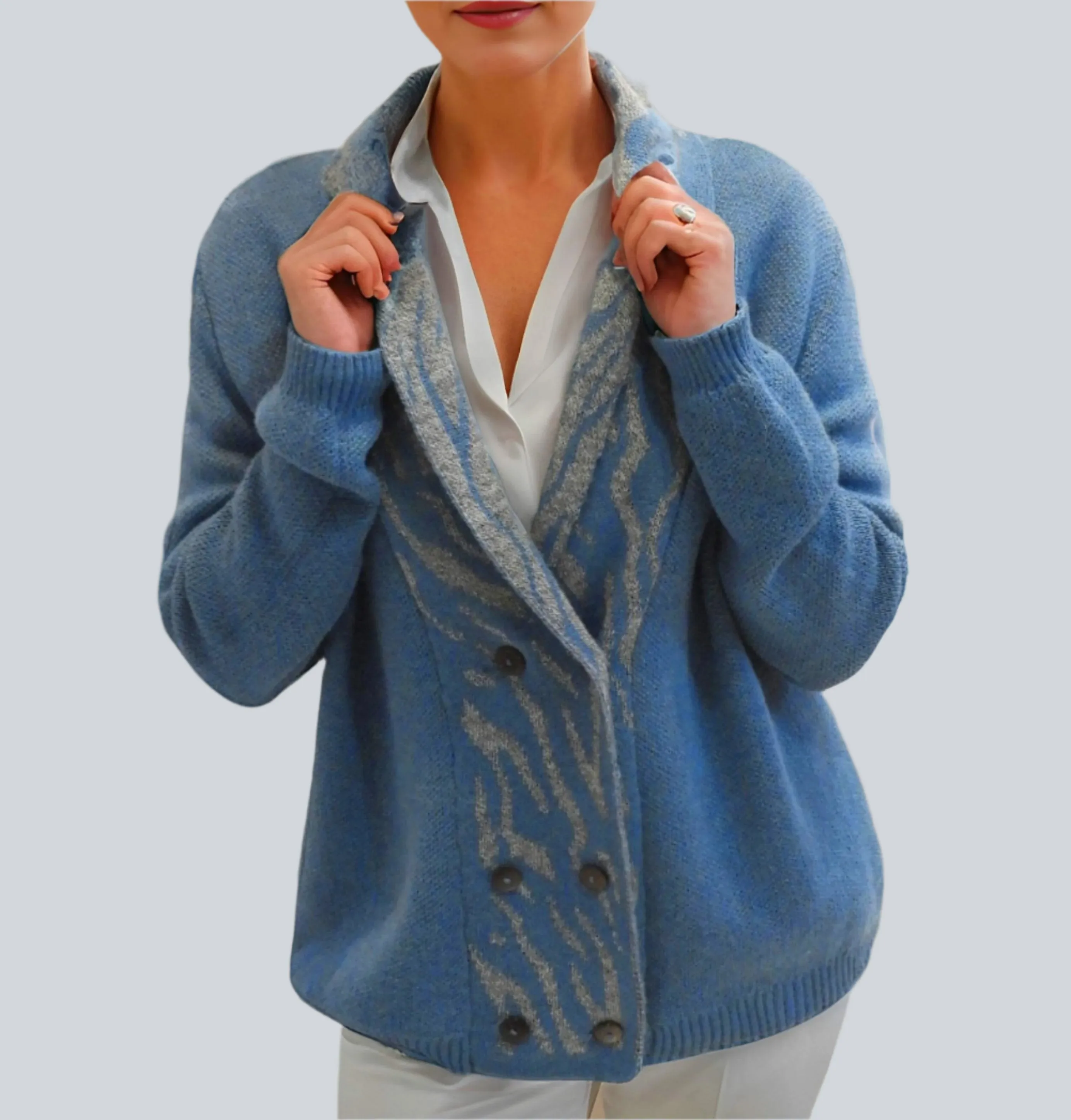 Alpaca Cardigan Zebra Pattern