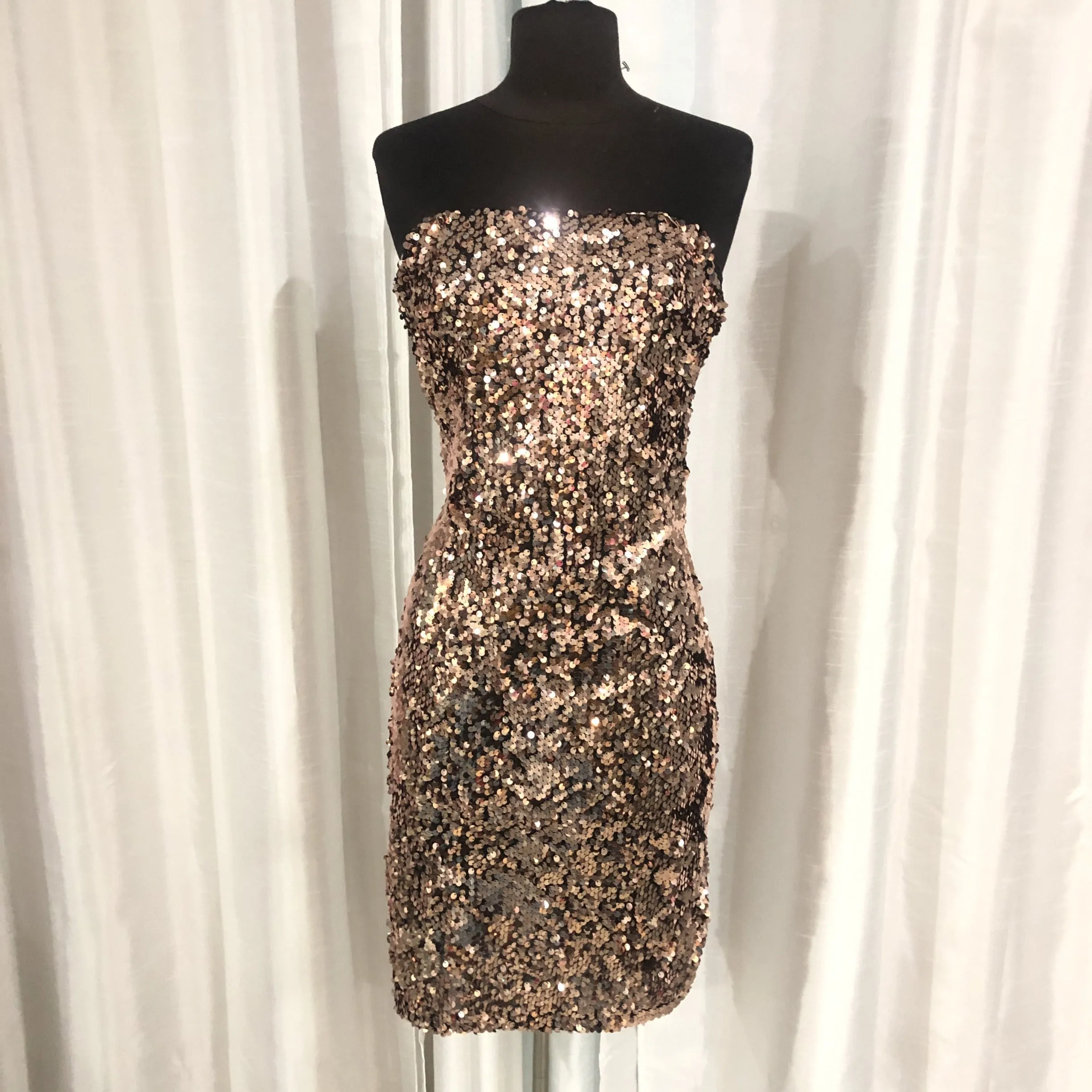 BOUTIQUE Rose Gold Sequin Strapless Short Dress Size M