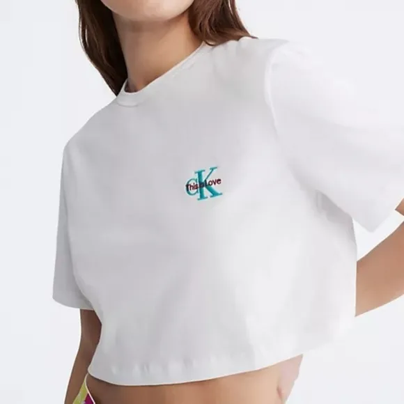 💘CALVIN KLEIN BRAND NEW SLEEP SHORTS AND TSHIRT SIZE L