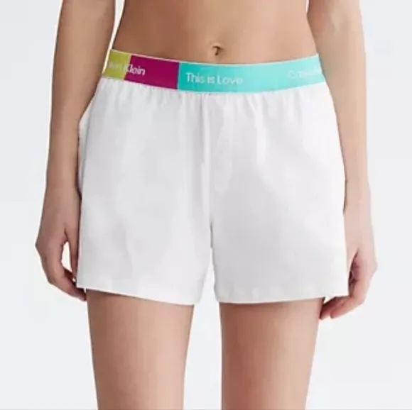 💘CALVIN KLEIN BRAND NEW SLEEP SHORTS AND TSHIRT SIZE L