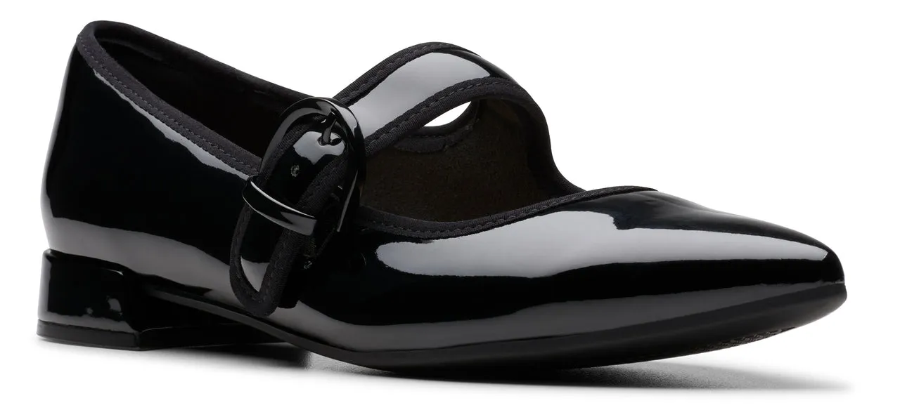 Clarks Women's Natalyn May Shoe