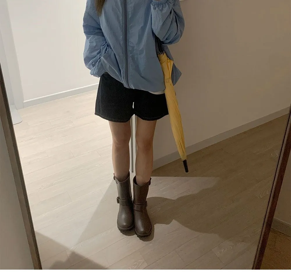 Classic long suncoat