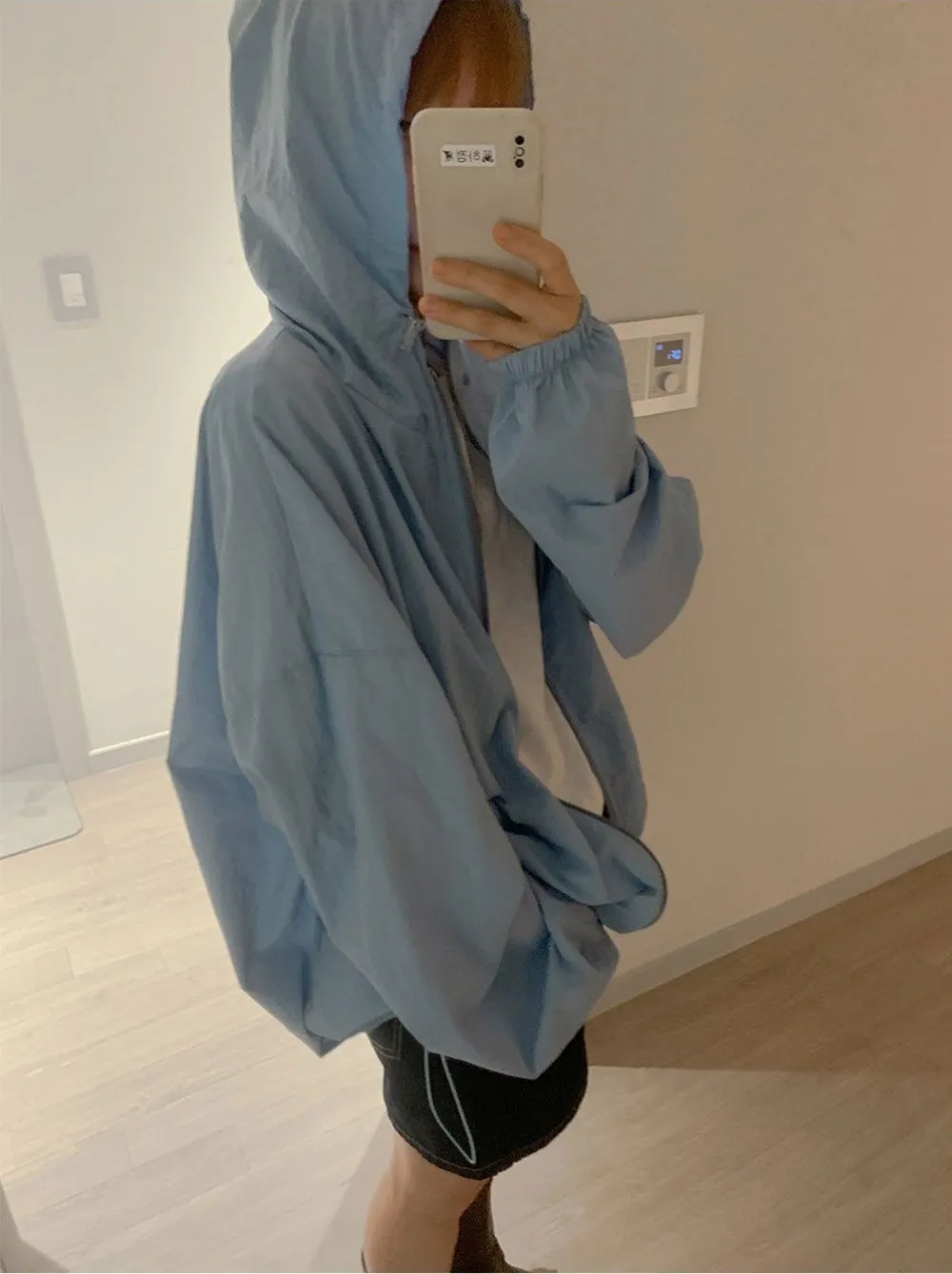 Classic long suncoat