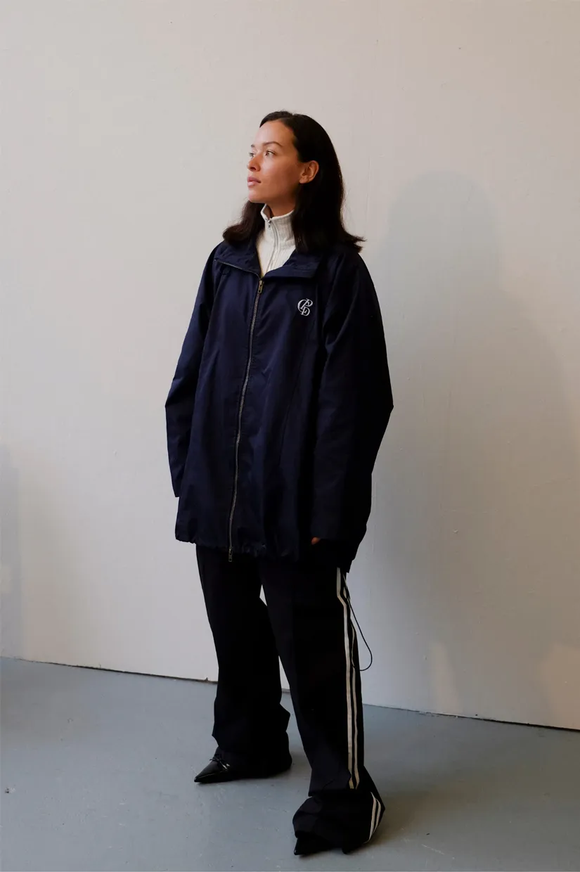 Commonplace Essentials Bentley Windbreaker - Washed Navy