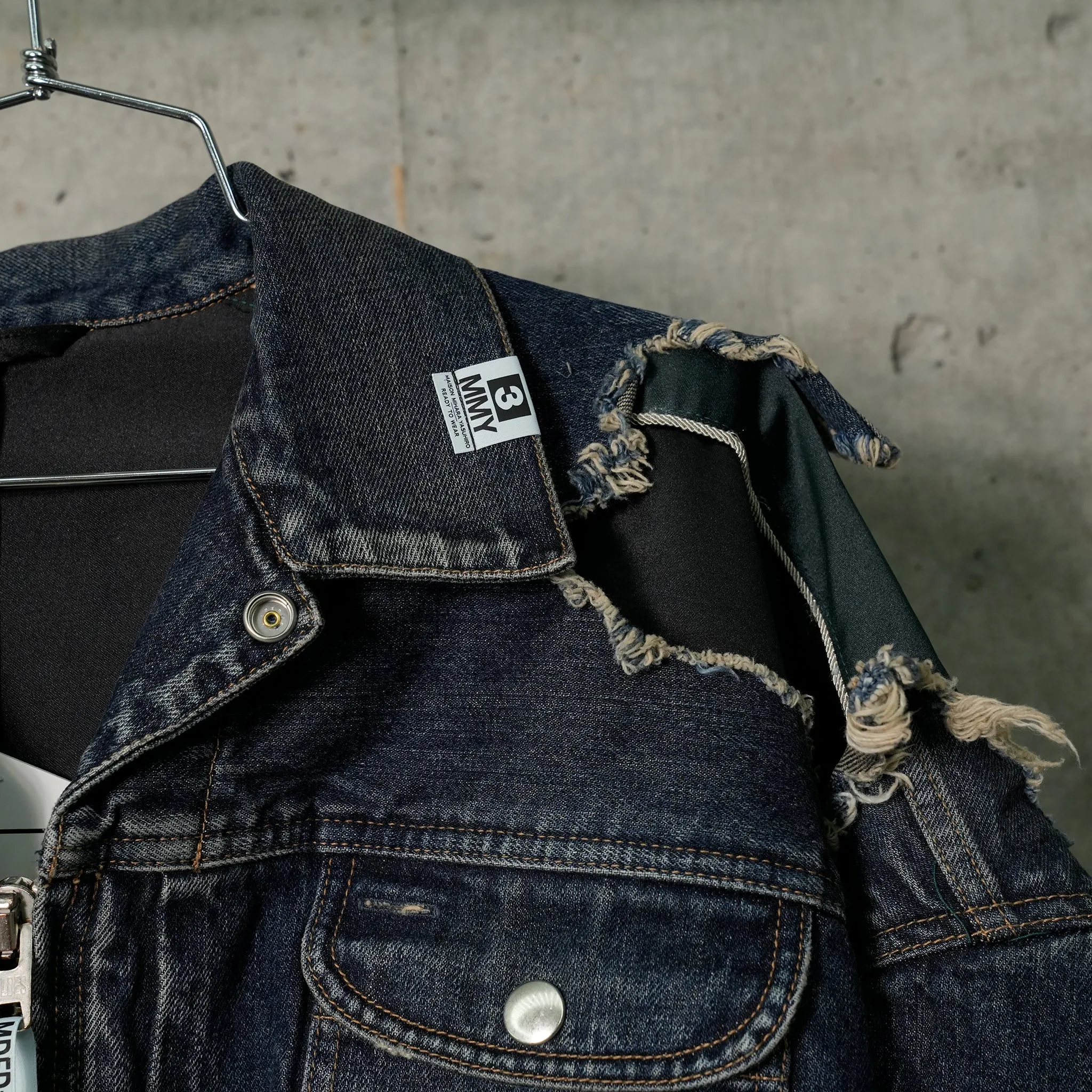 DOUBLE LAYERED JACKET / INDIGO