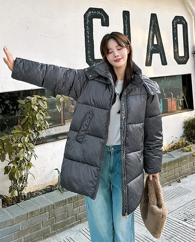Easy-to-Clean and Relaxed-Fit Puffer Jacket for Women