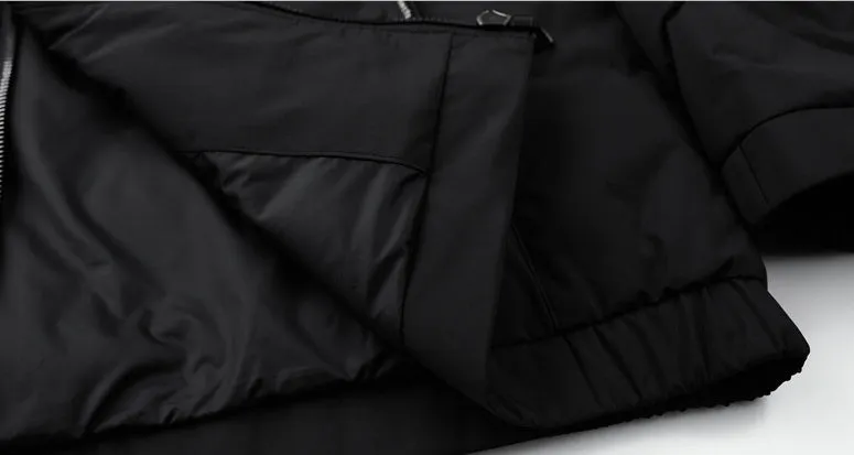 Easy-to-Clean Solid Color Puffer Jacket Featuring Label Detailing