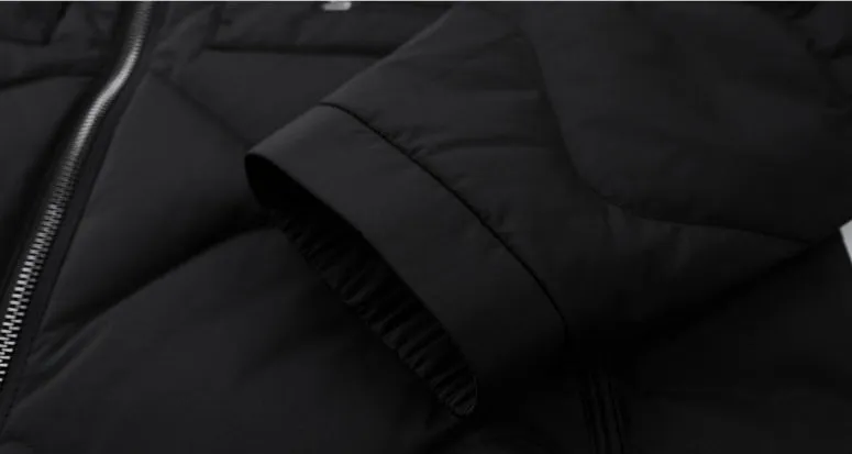 Easy-to-Clean Solid Color Puffer Jacket Featuring Label Detailing