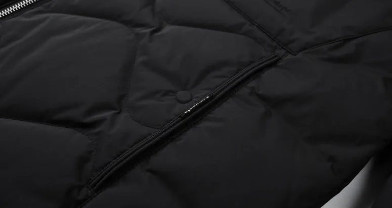 Easy-to-Clean Solid Color Puffer Jacket Featuring Label Detailing