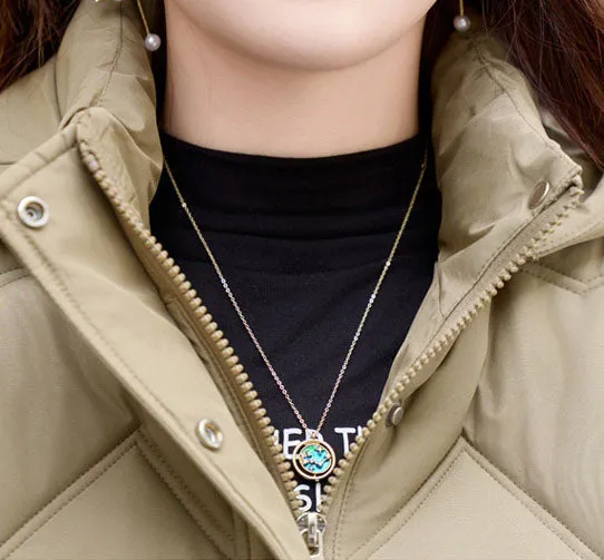 Easy-to-Clean Zip Up Puffer Jacket with Quilted and Windproof Features