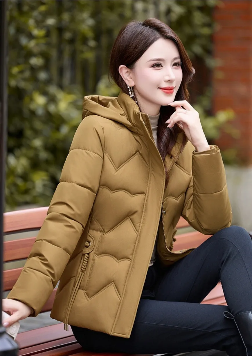 Easy-to-Clean Zip Up Puffer Jacket with Quilted and Windproof Features