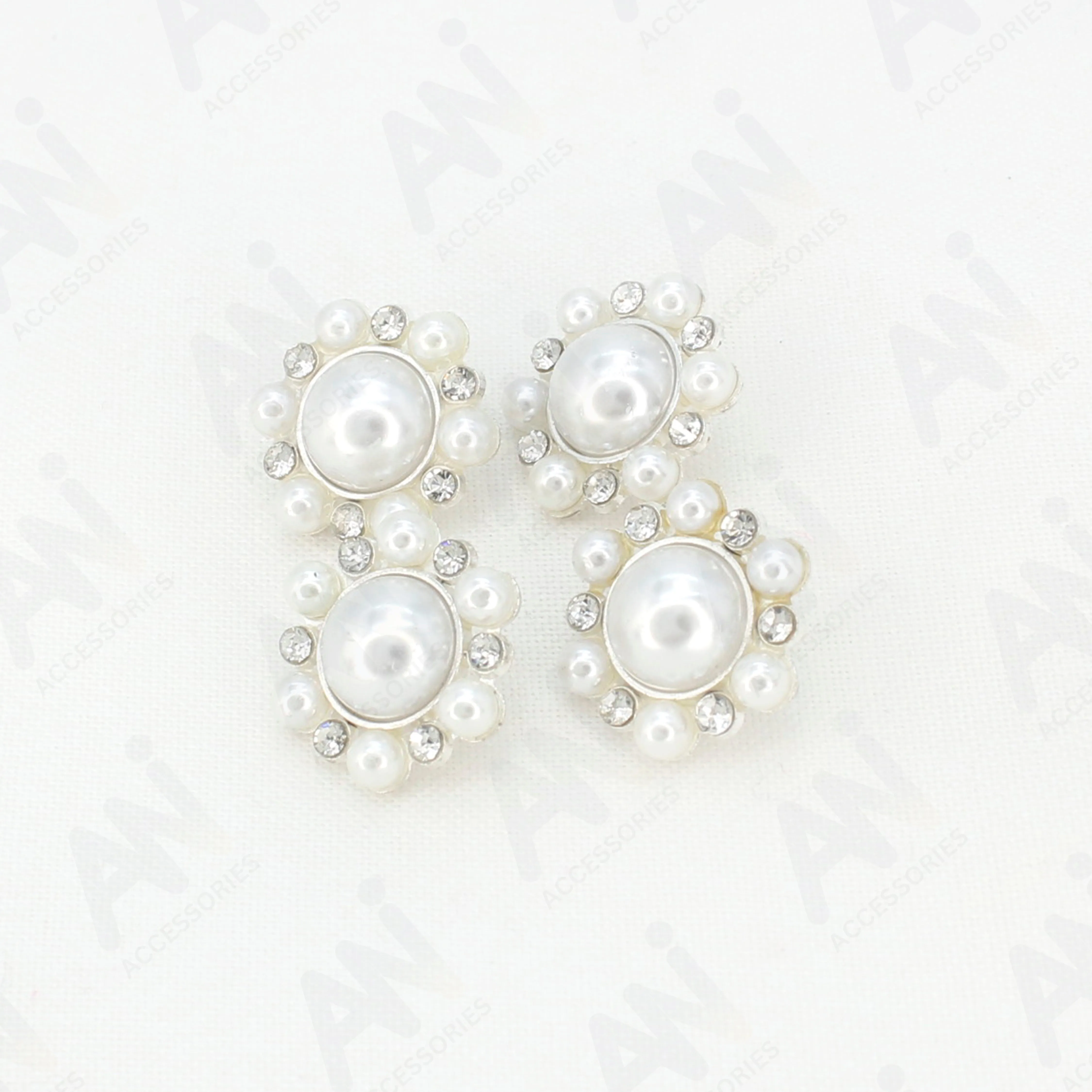 Elegant Dome Pearl Rhinestone Metal Buttons