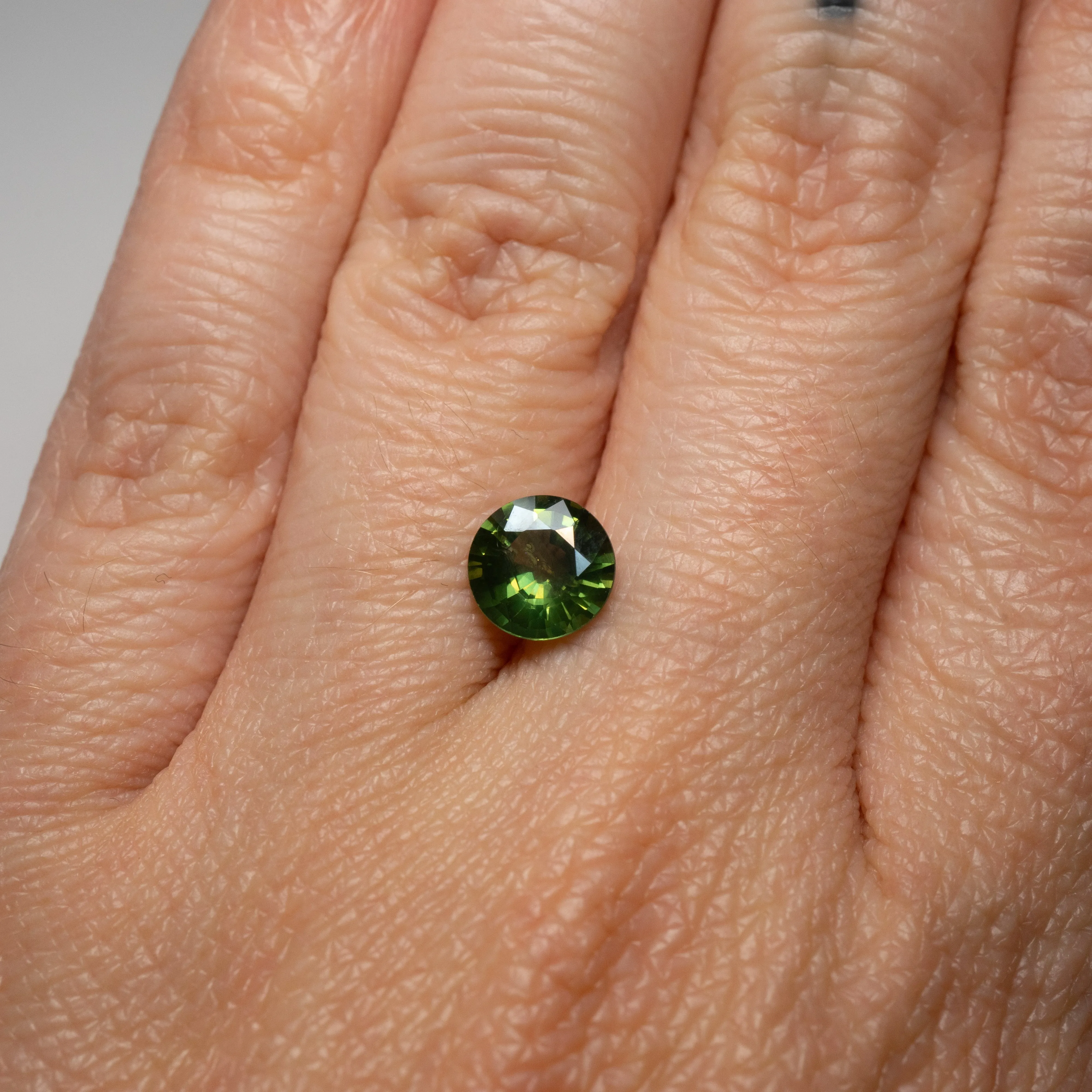 Green Round Brilliant Sapphire | 1.54ct | Australia