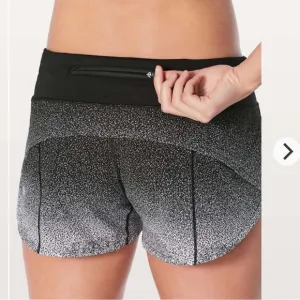 Lululemon Speed Up Short 2.5”