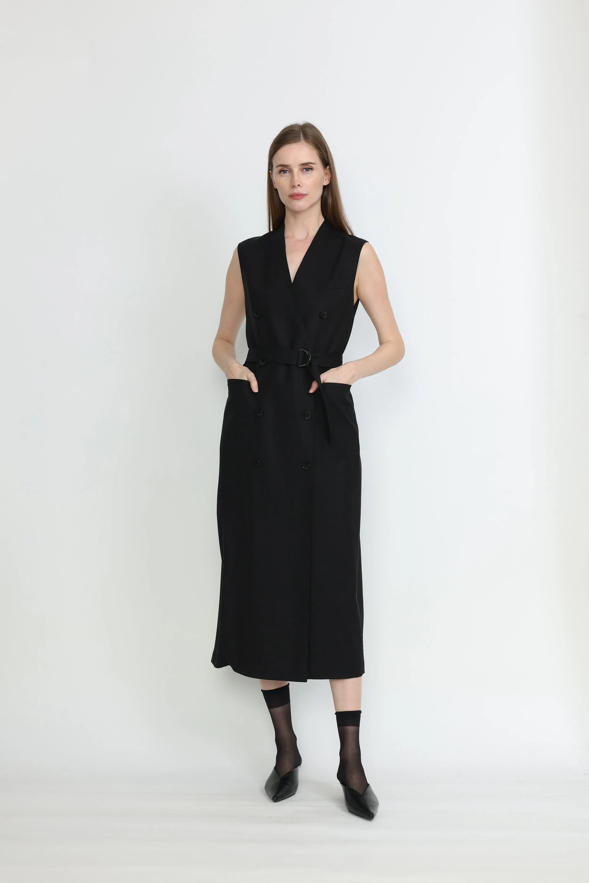 Melbourne Dress - Tailored dress in black