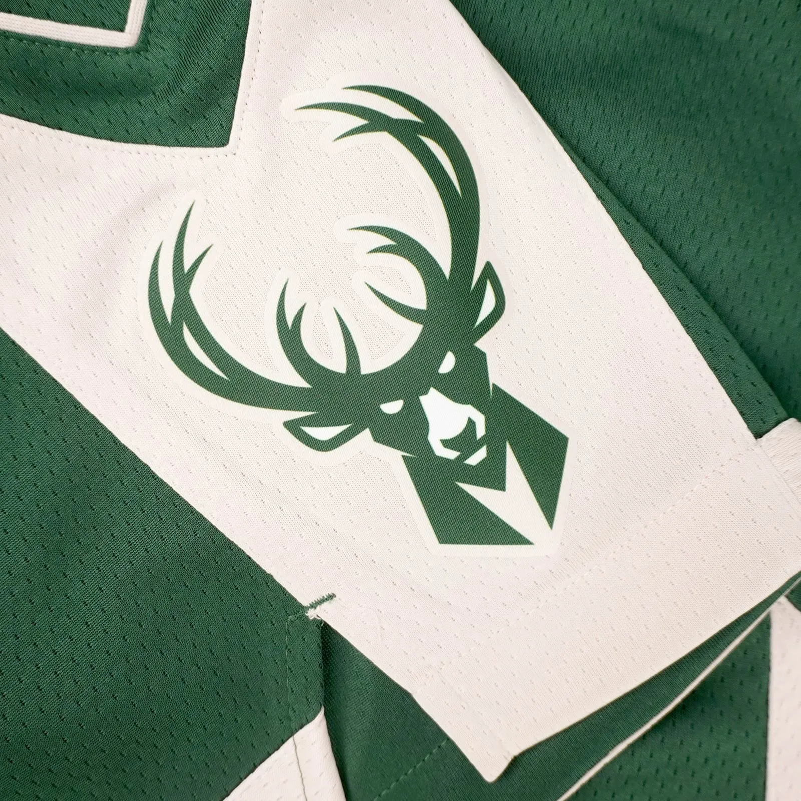 Milwaukee Bucks Icon Edition NBA Swingman Shorts - Green