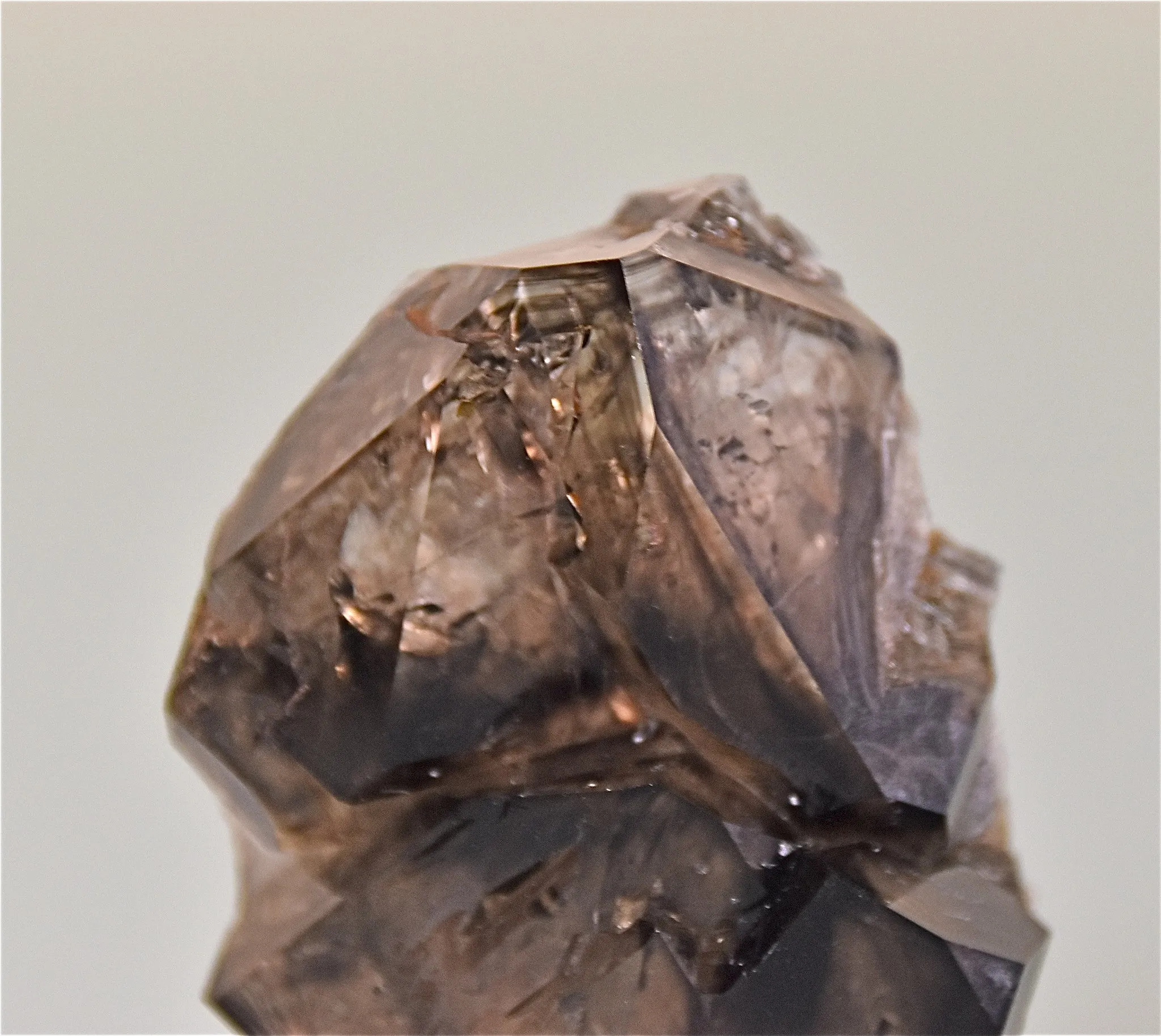 Quartz, Divino das Larenjeiras, Minas Gerais, Brazil, Mined ca. 1991,  Kalaskie Collection #784, Small Cabinet 3.5 x 5.5 x 8.0 cm, $200. Online 3/9