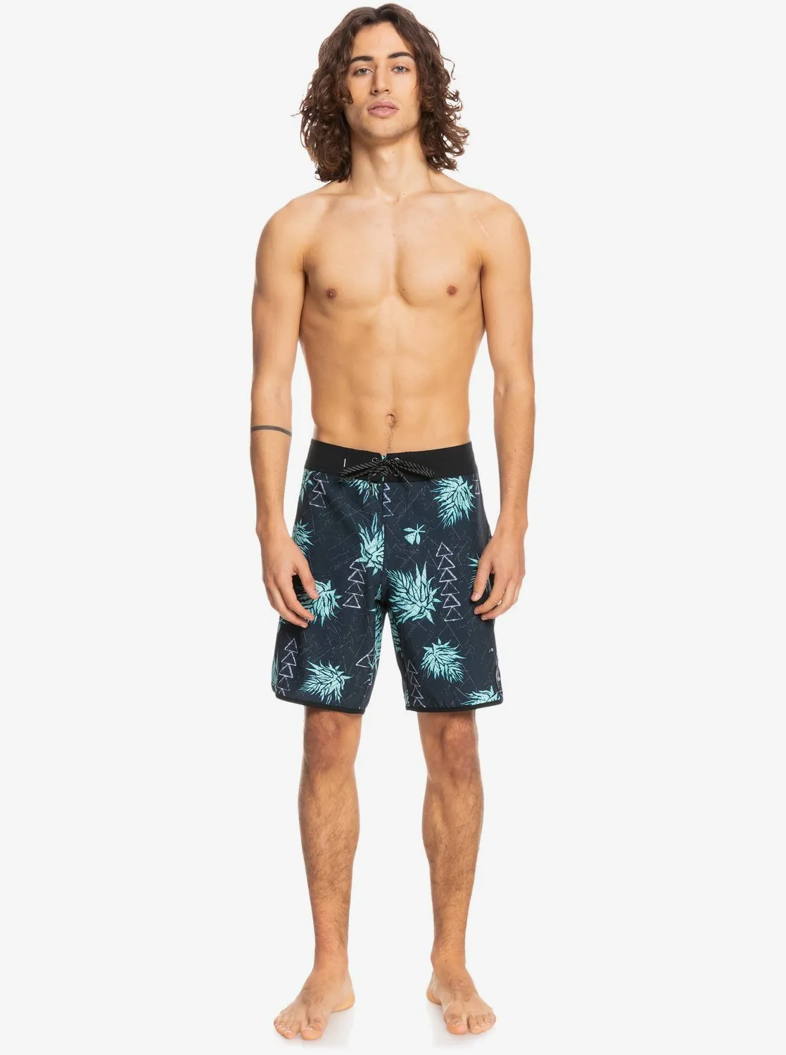 Quiksilver Mens Surfsilk Hawaii Scallop 19" Recycled Boardshorts