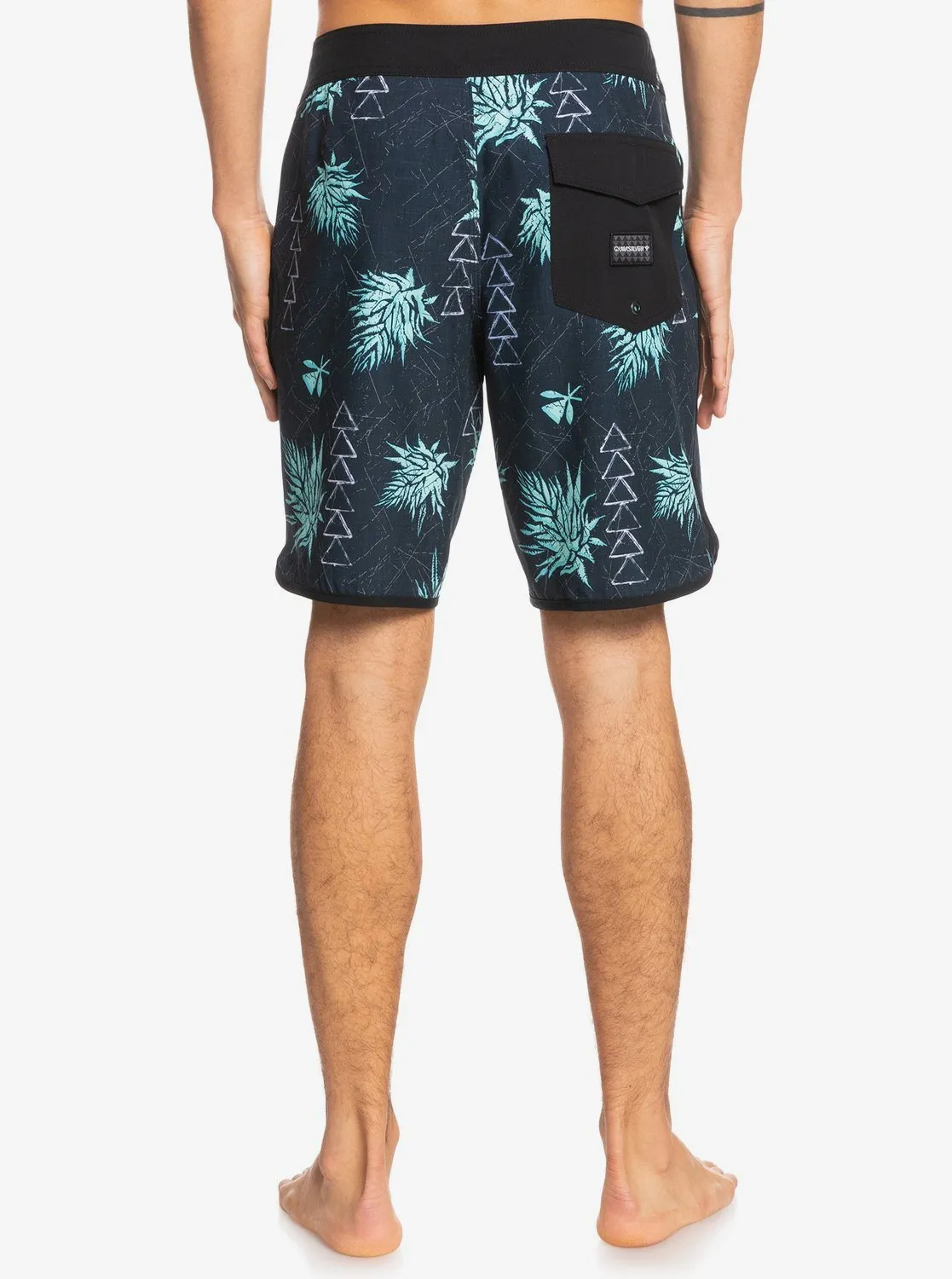 Quiksilver Mens Surfsilk Hawaii Scallop 19" Recycled Boardshorts