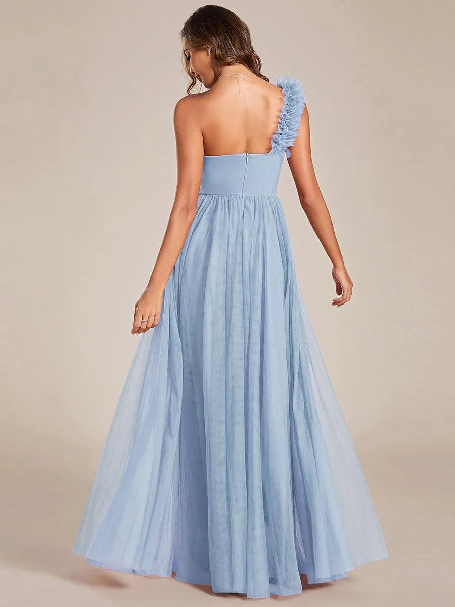 Robe demoiselle d'honneur à une épaule appliquée en tulle avec une fente haute