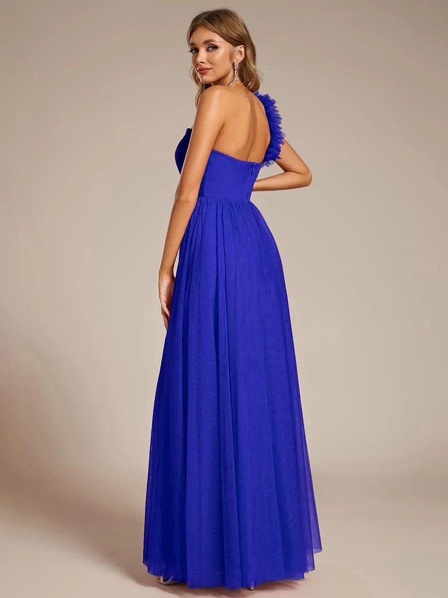 Robe demoiselle d'honneur à une épaule appliquée en tulle avec une fente haute