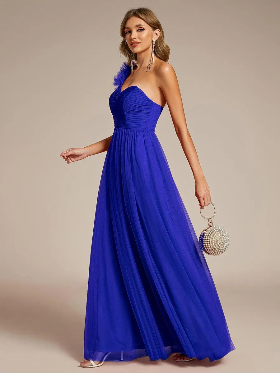 Robe demoiselle d'honneur à une épaule appliquée en tulle avec une fente haute
