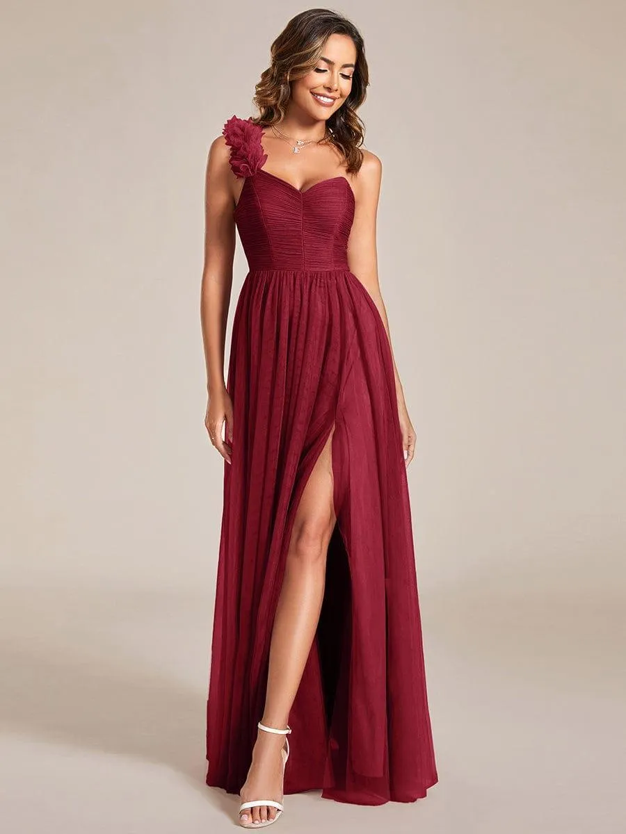 Robe demoiselle d'honneur à une épaule appliquée en tulle avec une fente haute