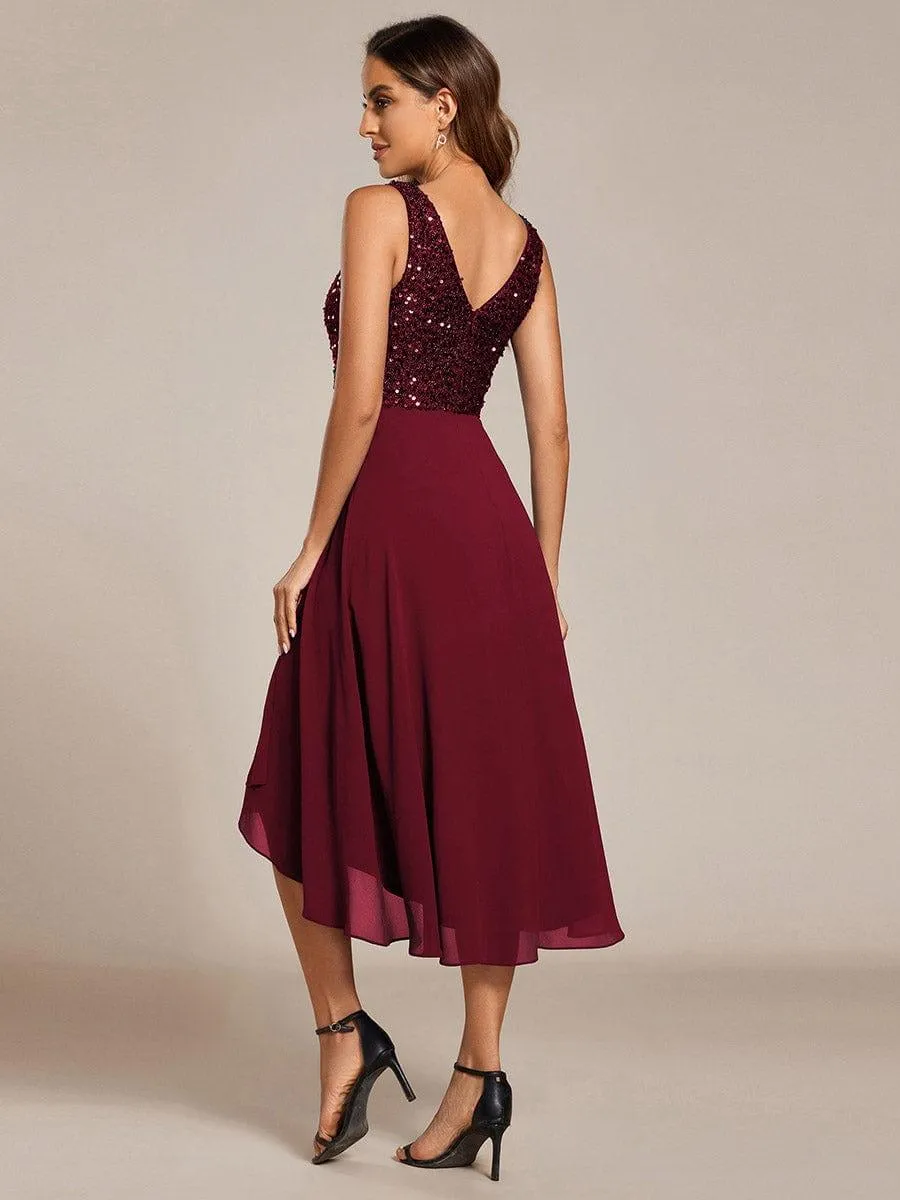 Robe d'invité de mariage élégante en mousseline de soie avec corsage à paillettes et col en V sans manches