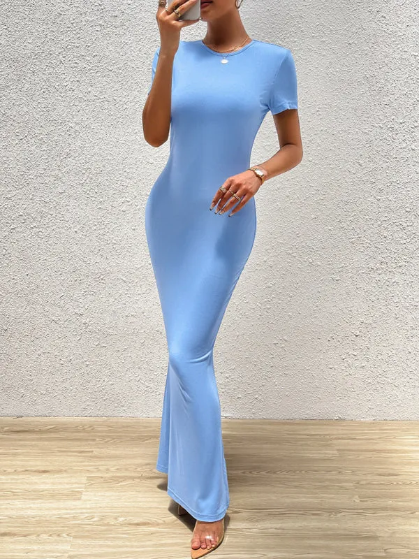 Slim Fit Maxi Dress with Round Neck and Short Sleeves