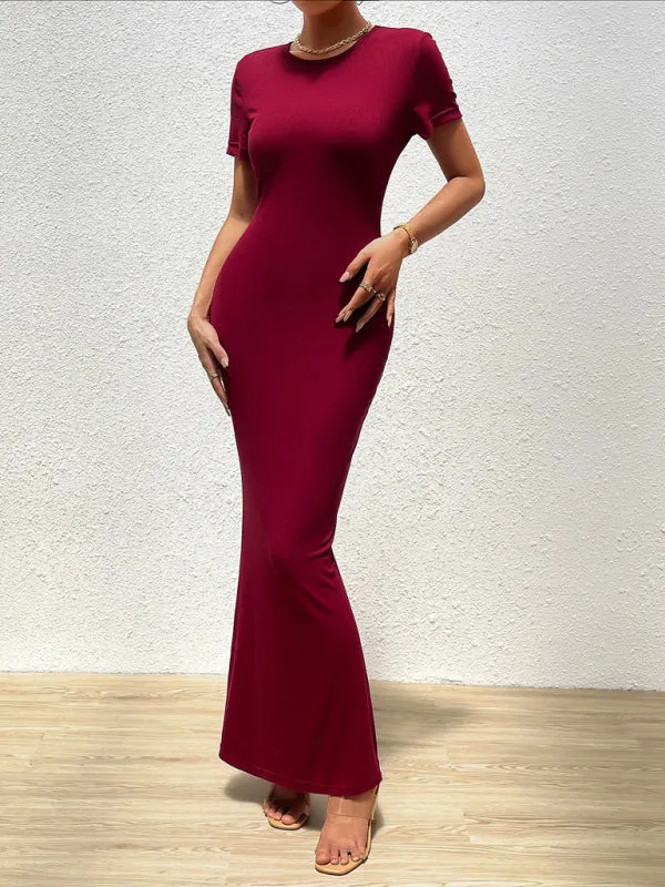 Slim Fit Maxi Dress with Round Neck and Short Sleeves