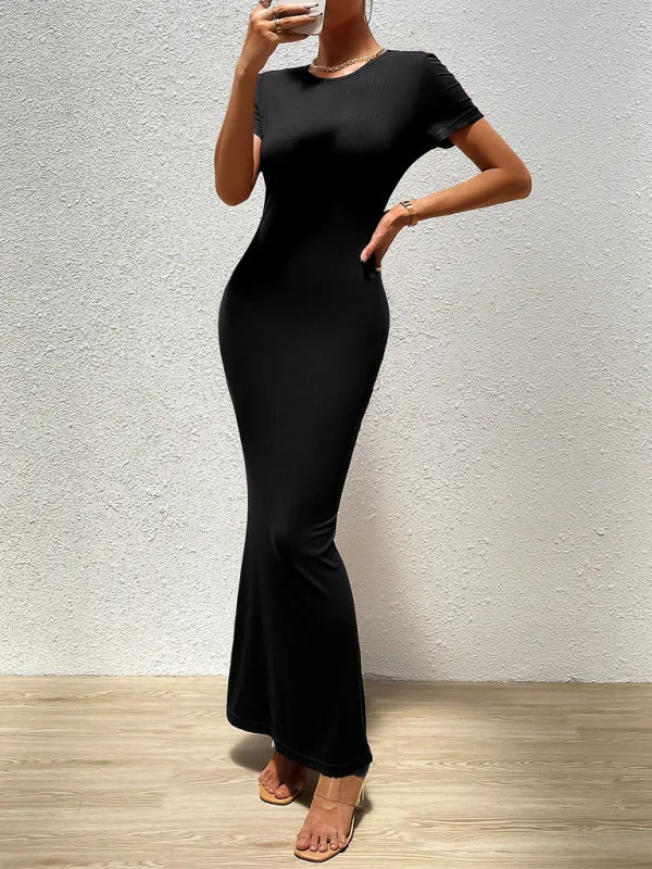 Slim Fit Maxi Dress with Round Neck and Short Sleeves