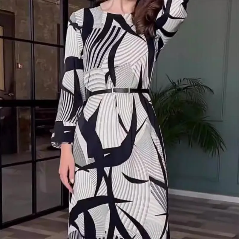Sofia – Elegant Women’s Stretch Dress