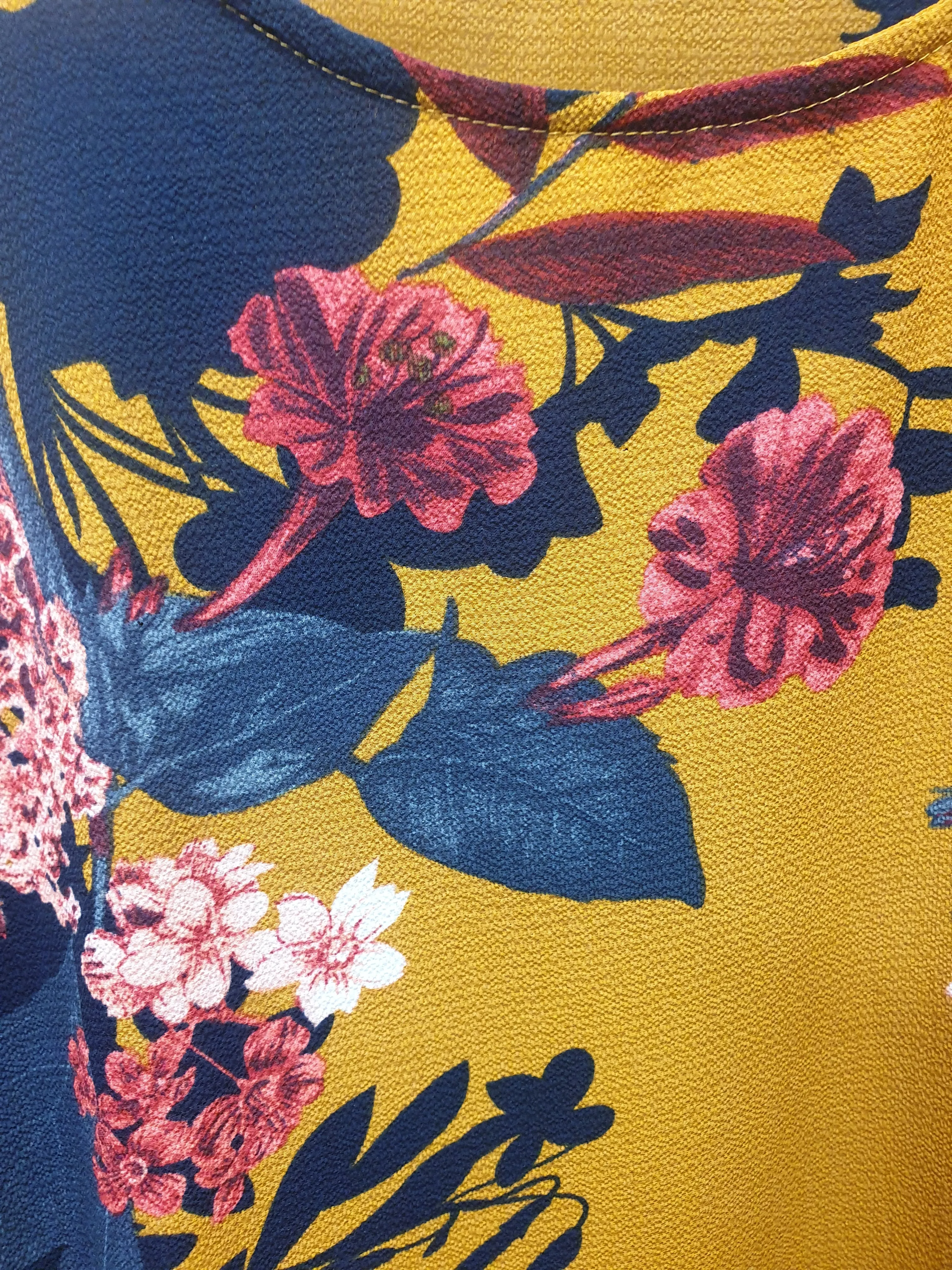 St Frock mustard floral long sleeve top size 22