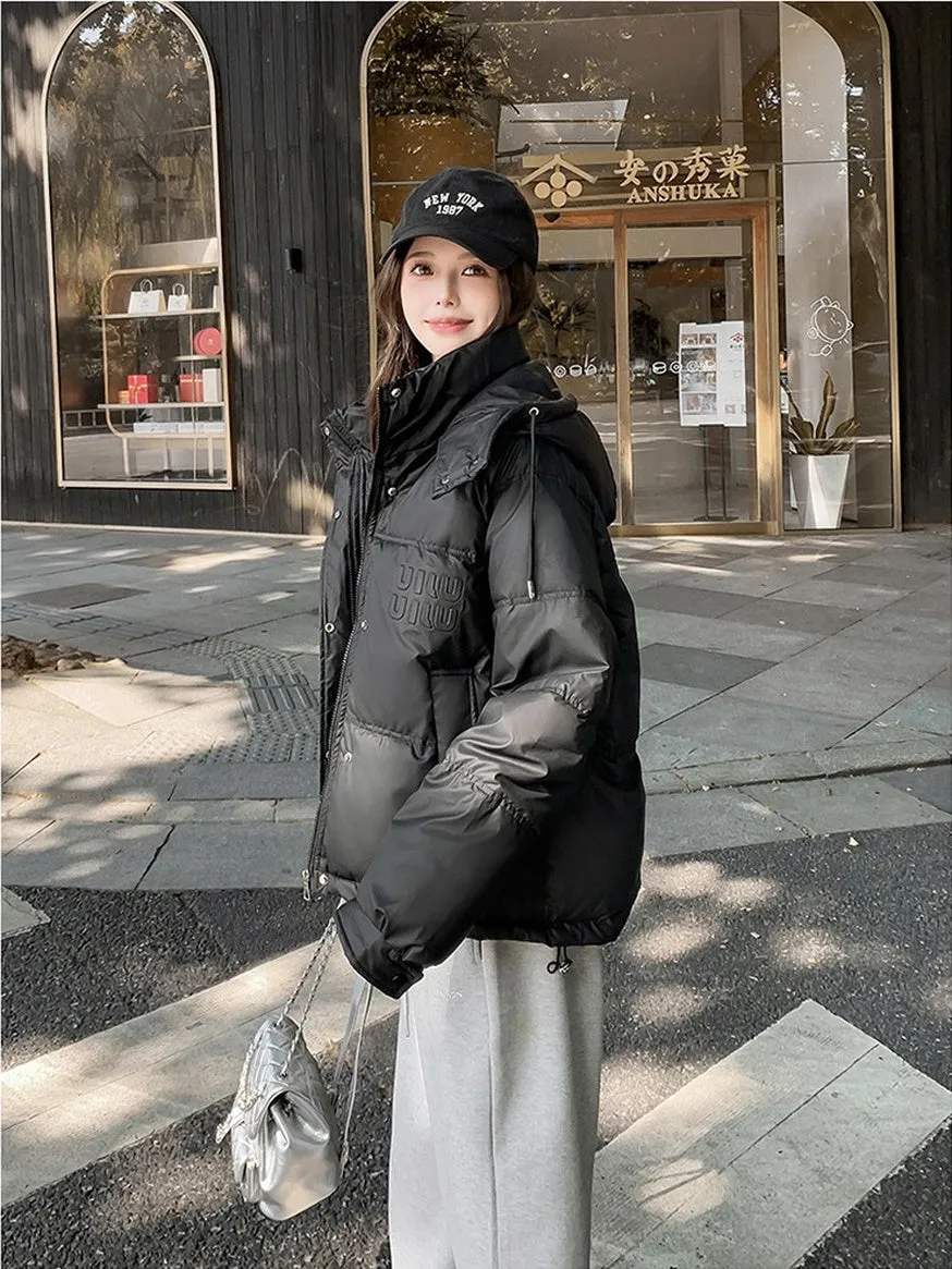 Stylish and Easy-to-Clean Hooded Padded Puffer Jacket for Women