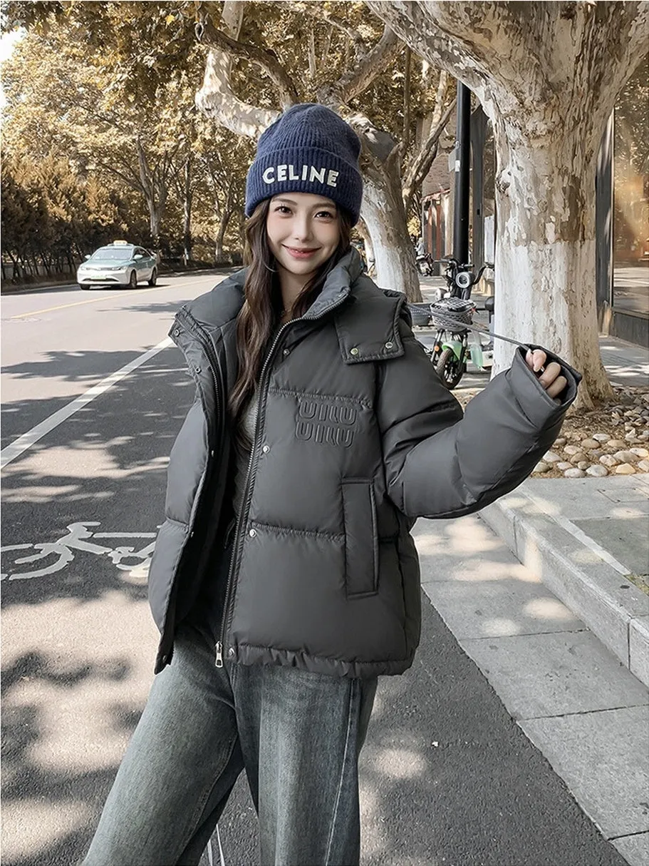 Stylish and Easy-to-Clean Hooded Padded Puffer Jacket for Women