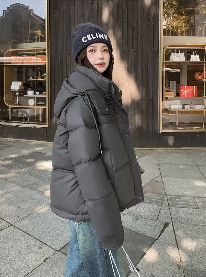 Stylish and Easy-to-Clean Hooded Padded Puffer Jacket for Women