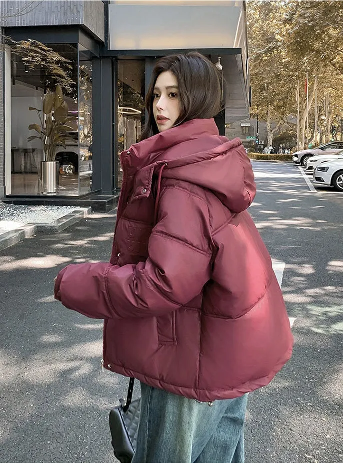 Stylish and Easy-to-Clean Hooded Padded Puffer Jacket for Women