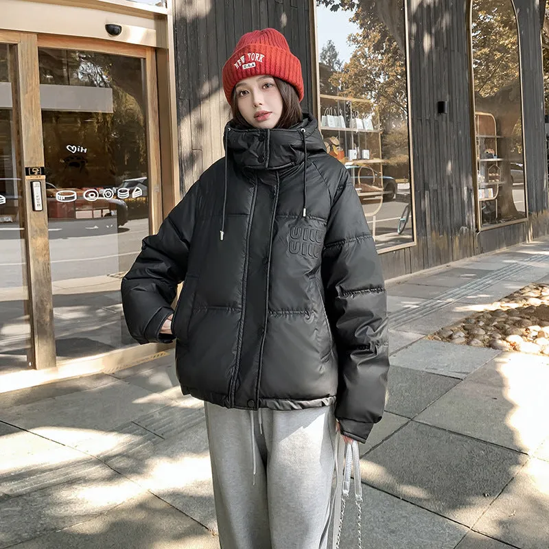 Stylish and Easy-to-Clean Hooded Padded Puffer Jacket for Women