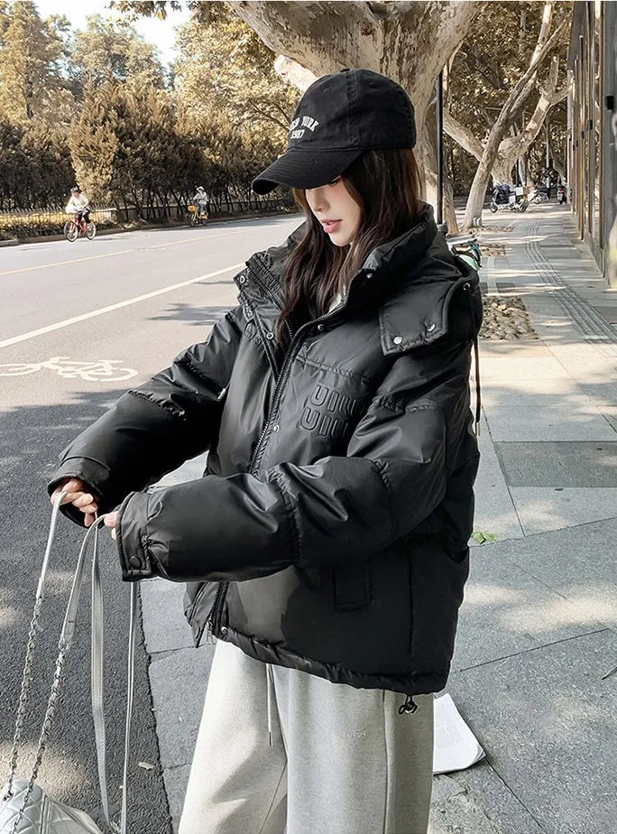 Stylish and Easy-to-Clean Hooded Padded Puffer Jacket for Women