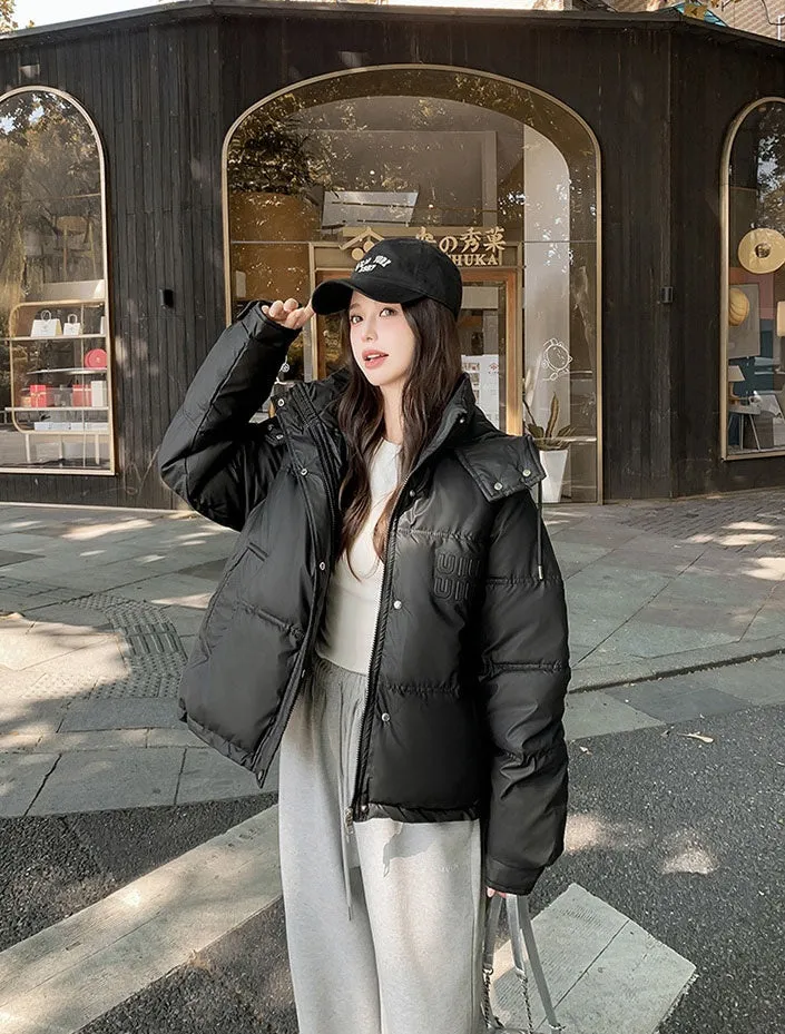 Stylish and Easy-to-Clean Hooded Padded Puffer Jacket for Women