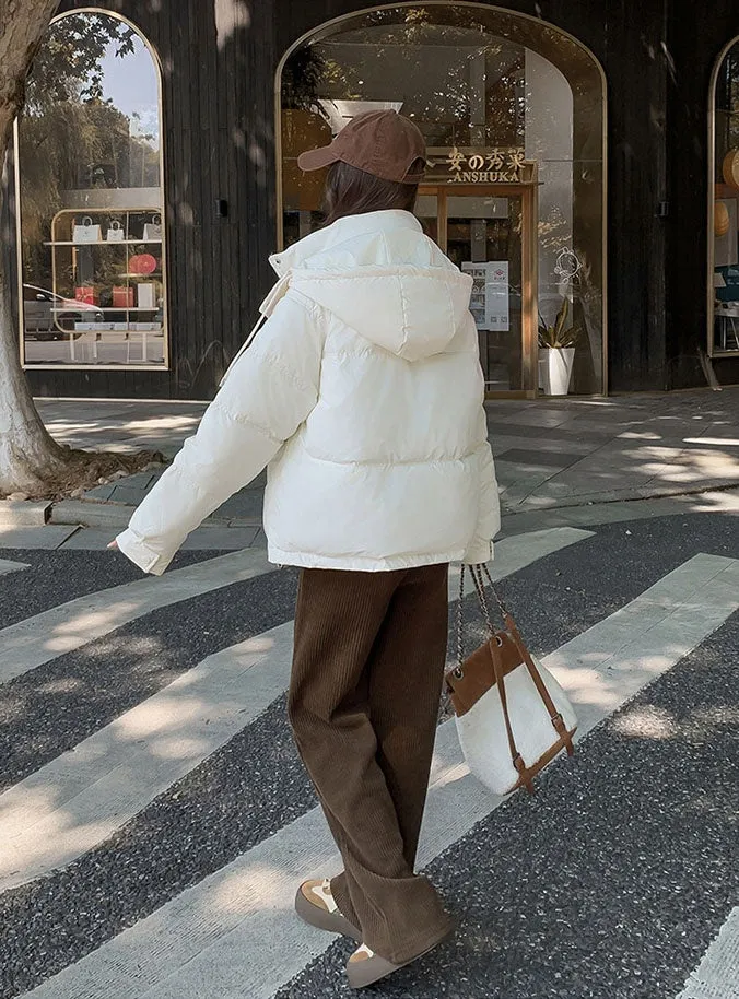 Stylish and Easy-to-Clean Hooded Padded Puffer Jacket for Women