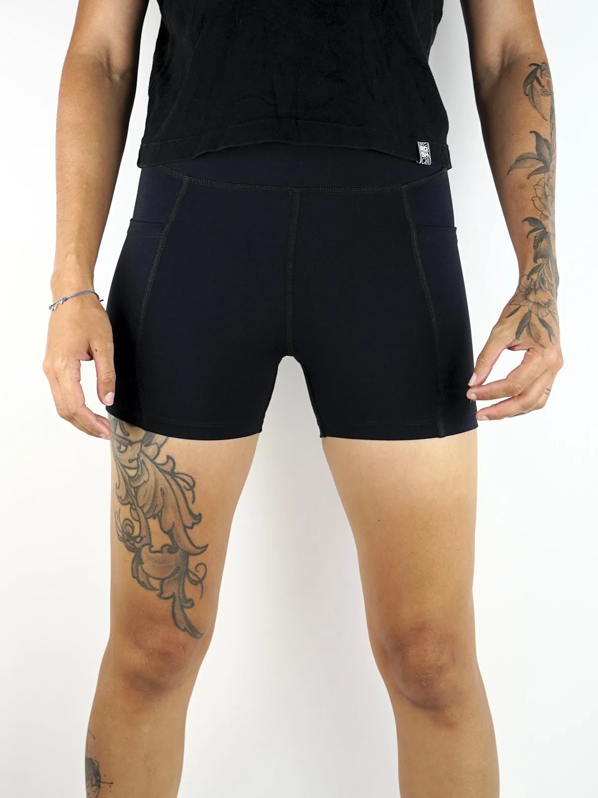 Sunrise Shorties V2: Black