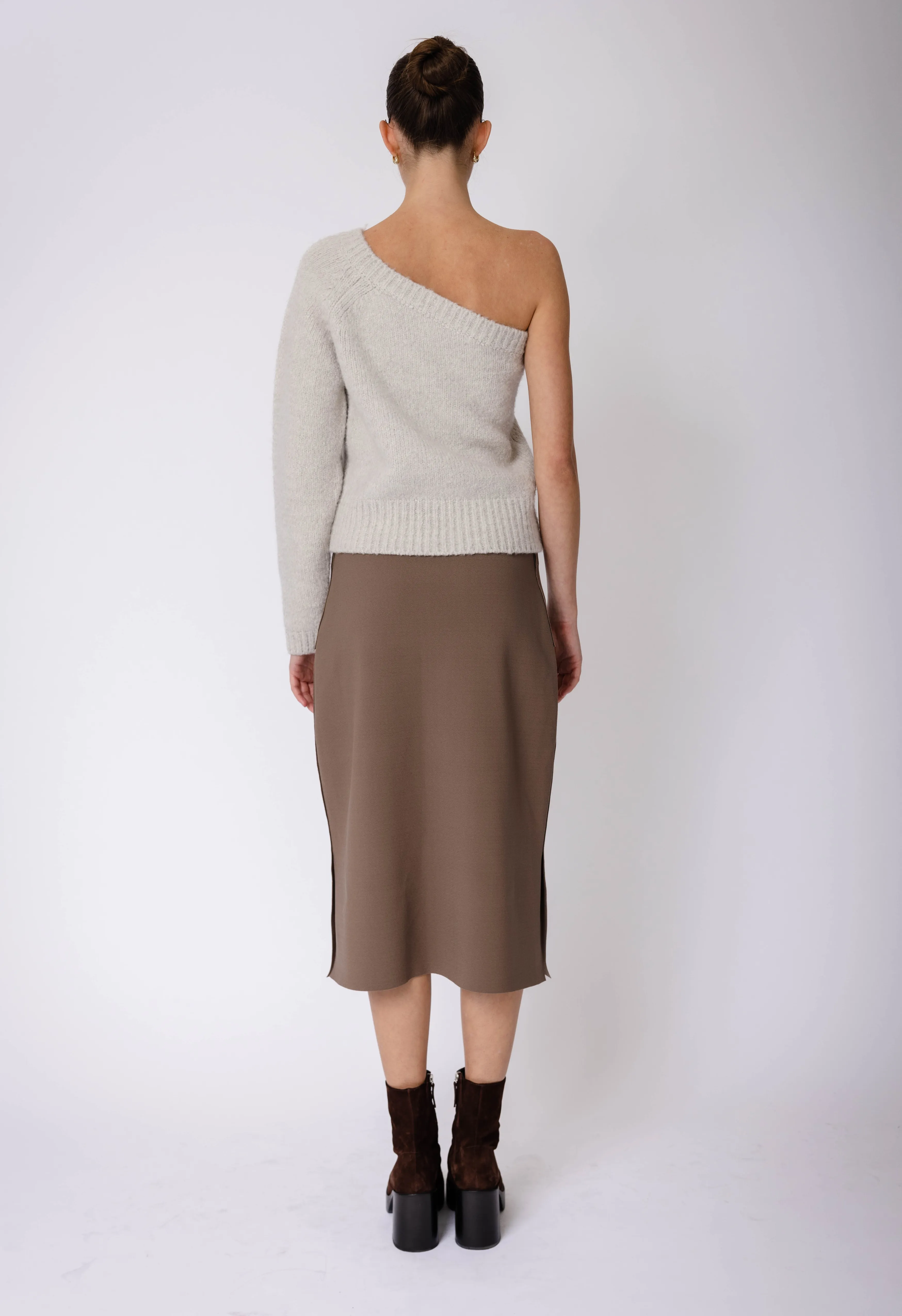 Tailored Skirt in Mocha