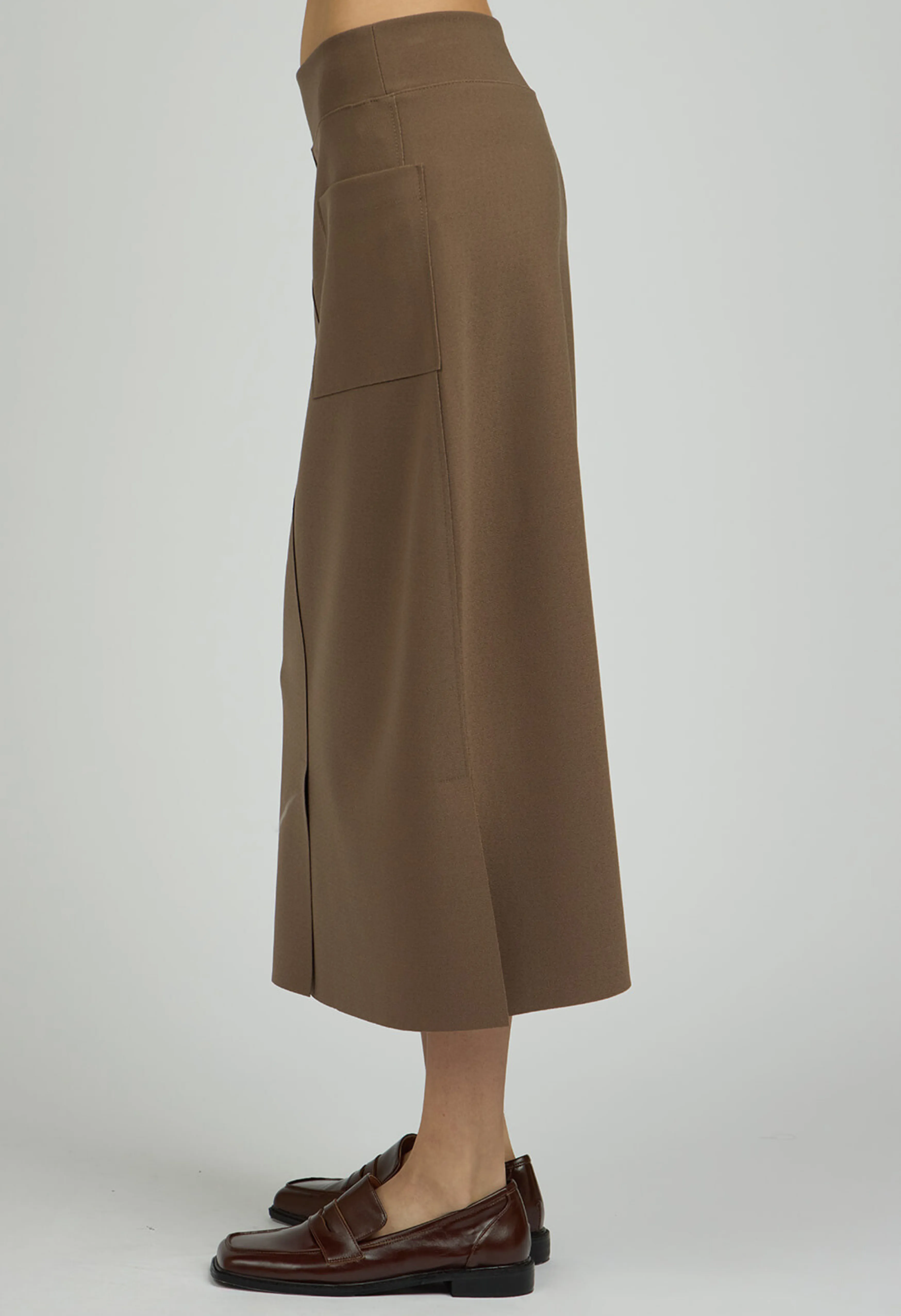 Tailored Skirt in Mocha