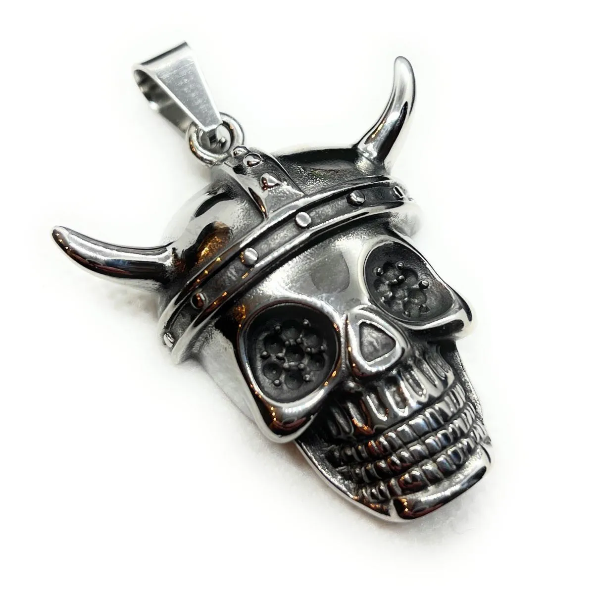 The 'Warrior' Skull Pendant (#p160)