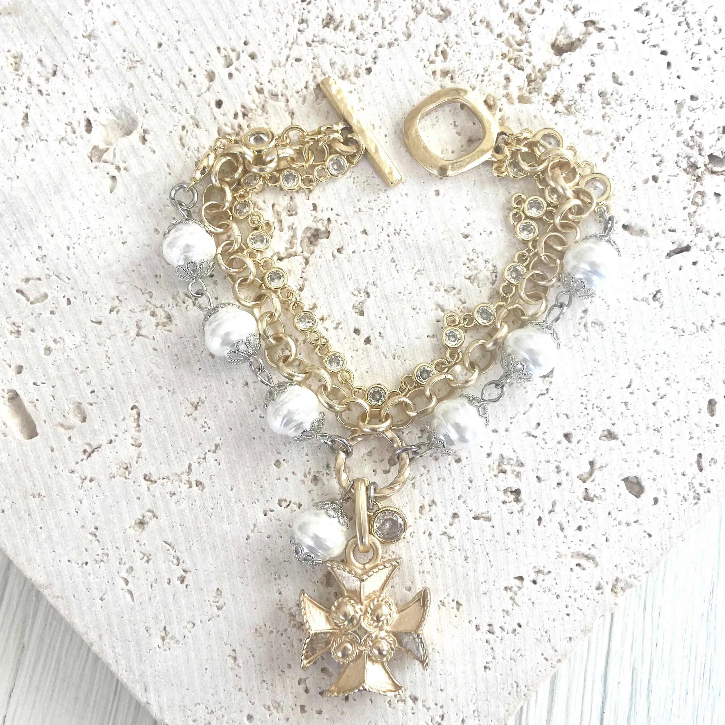 Triple layered pearl crystal bracelet