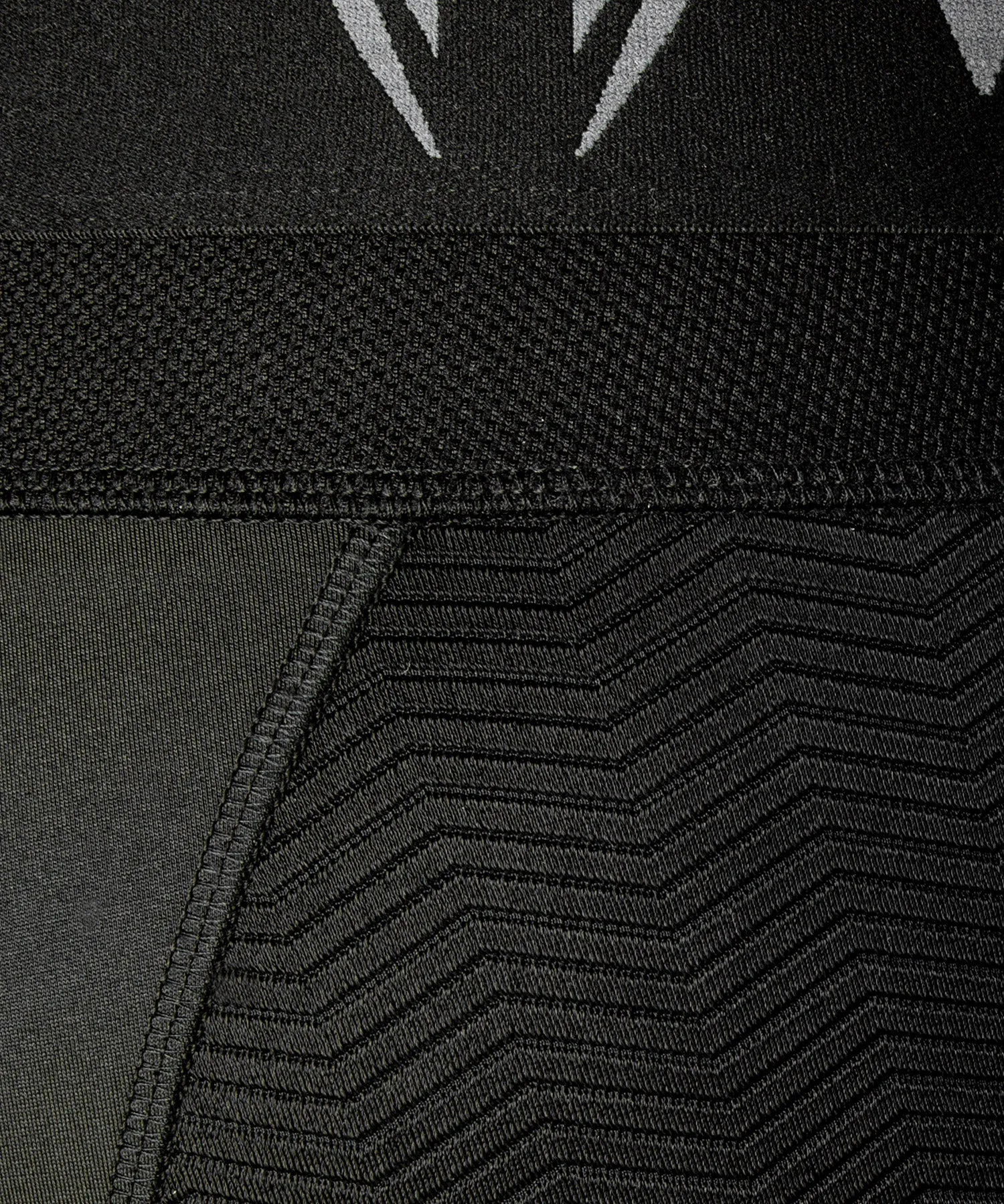 Venum G-Fit Compression Shorts - Black