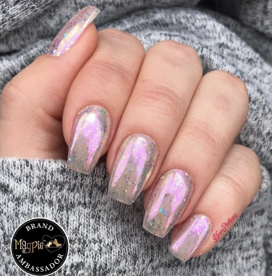 Venus Chrome Flakes